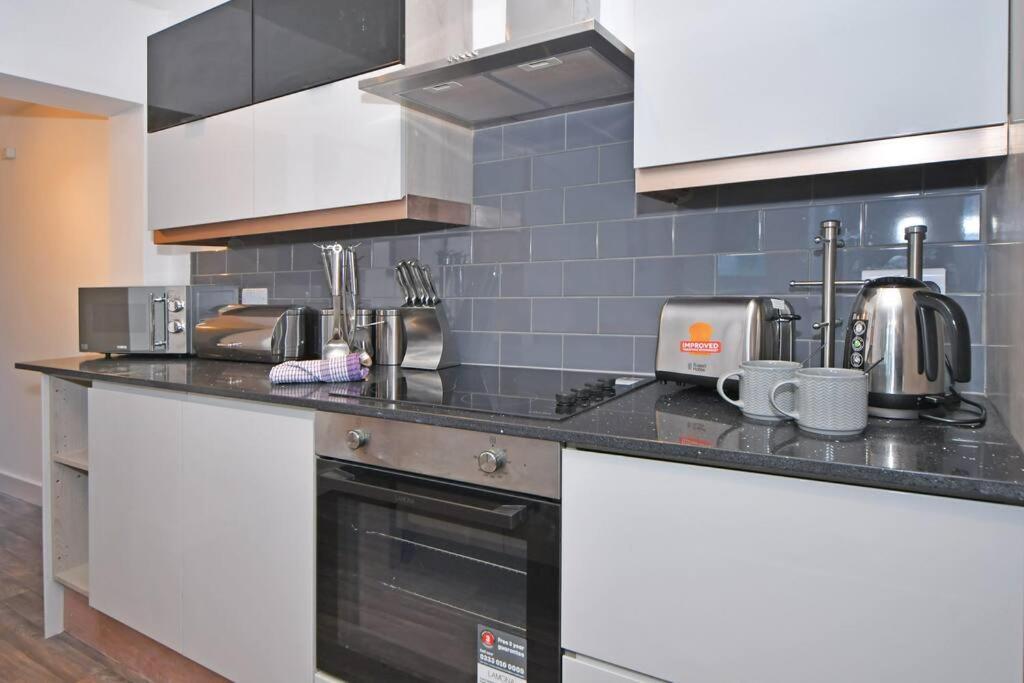 Lyndale House - By Sigma Stays Crewe Extérieur photo